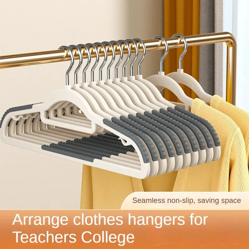 10pcs Non-Slip Metal Hangers